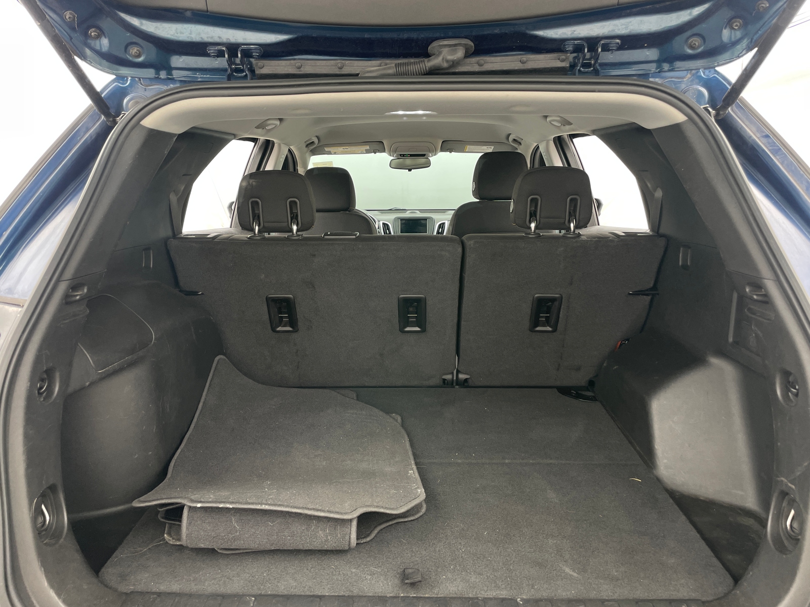 Thumbnail: 2019 Chevrolet Equinox - 7