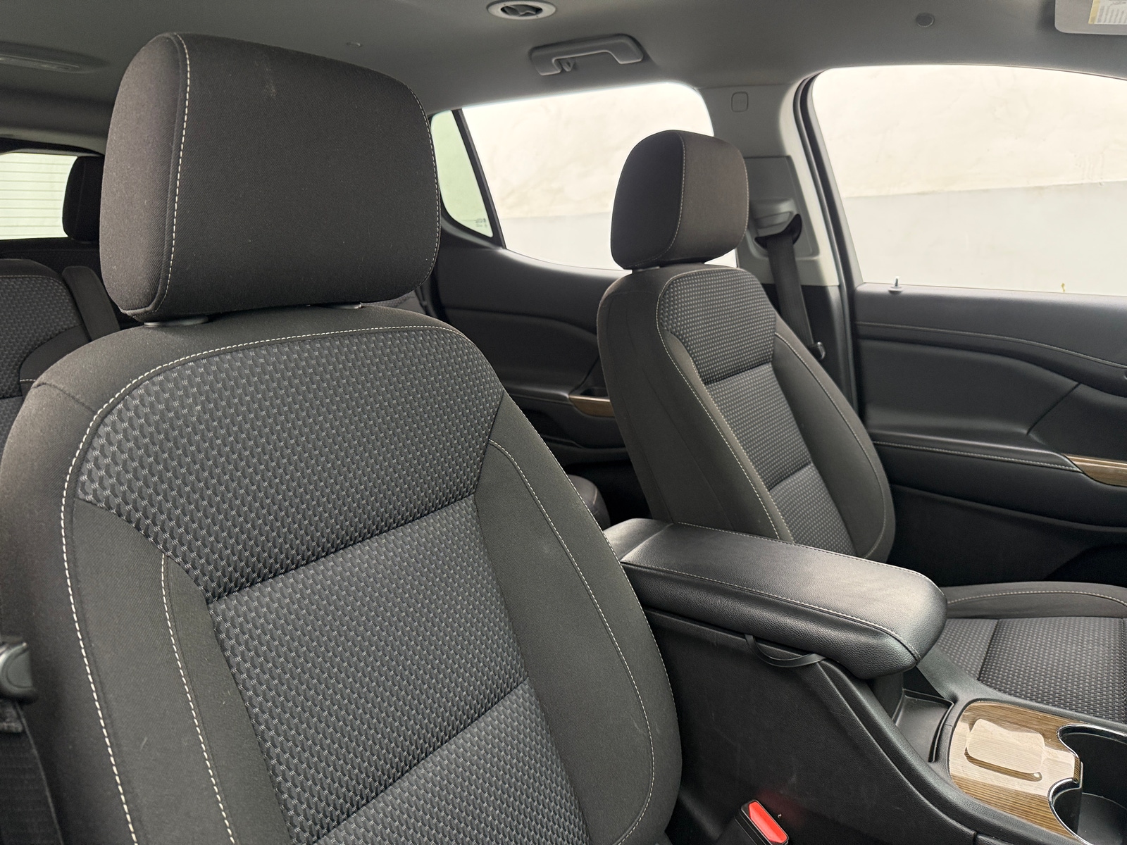 Thumbnail: 2021 GMC Acadia - 2