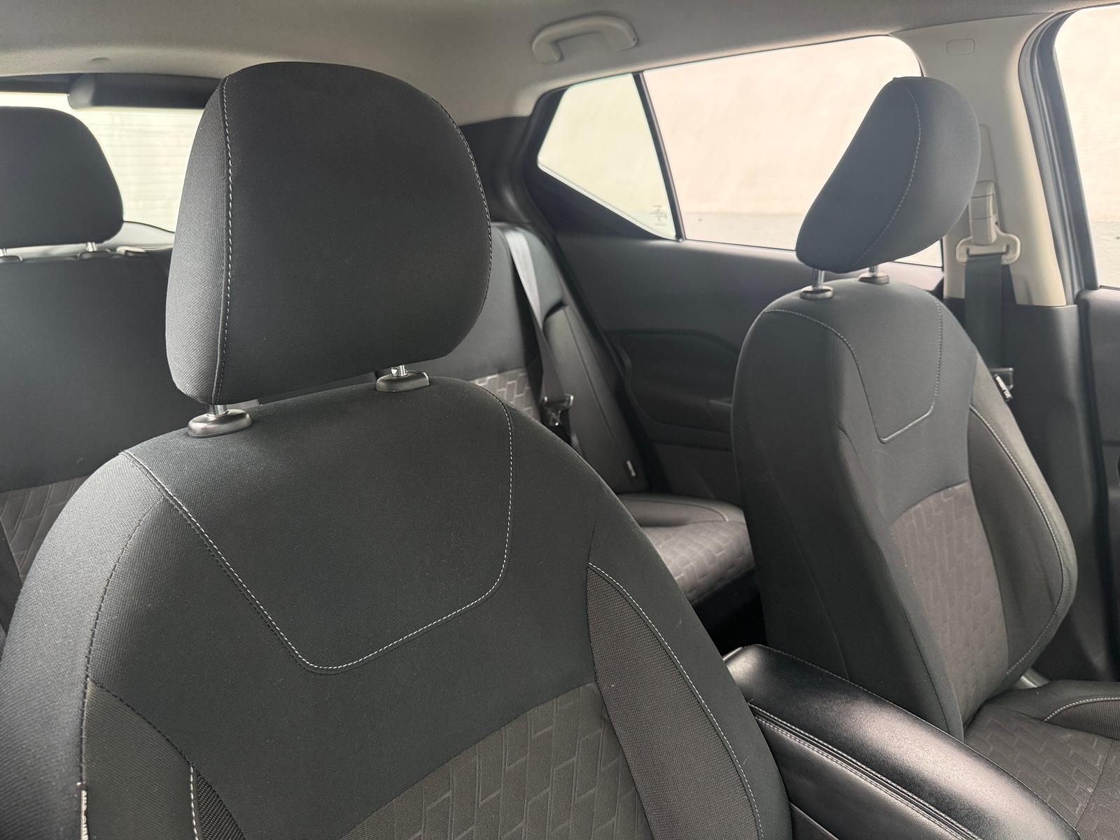 Thumbnail: 2024 Nissan Kicks - 2