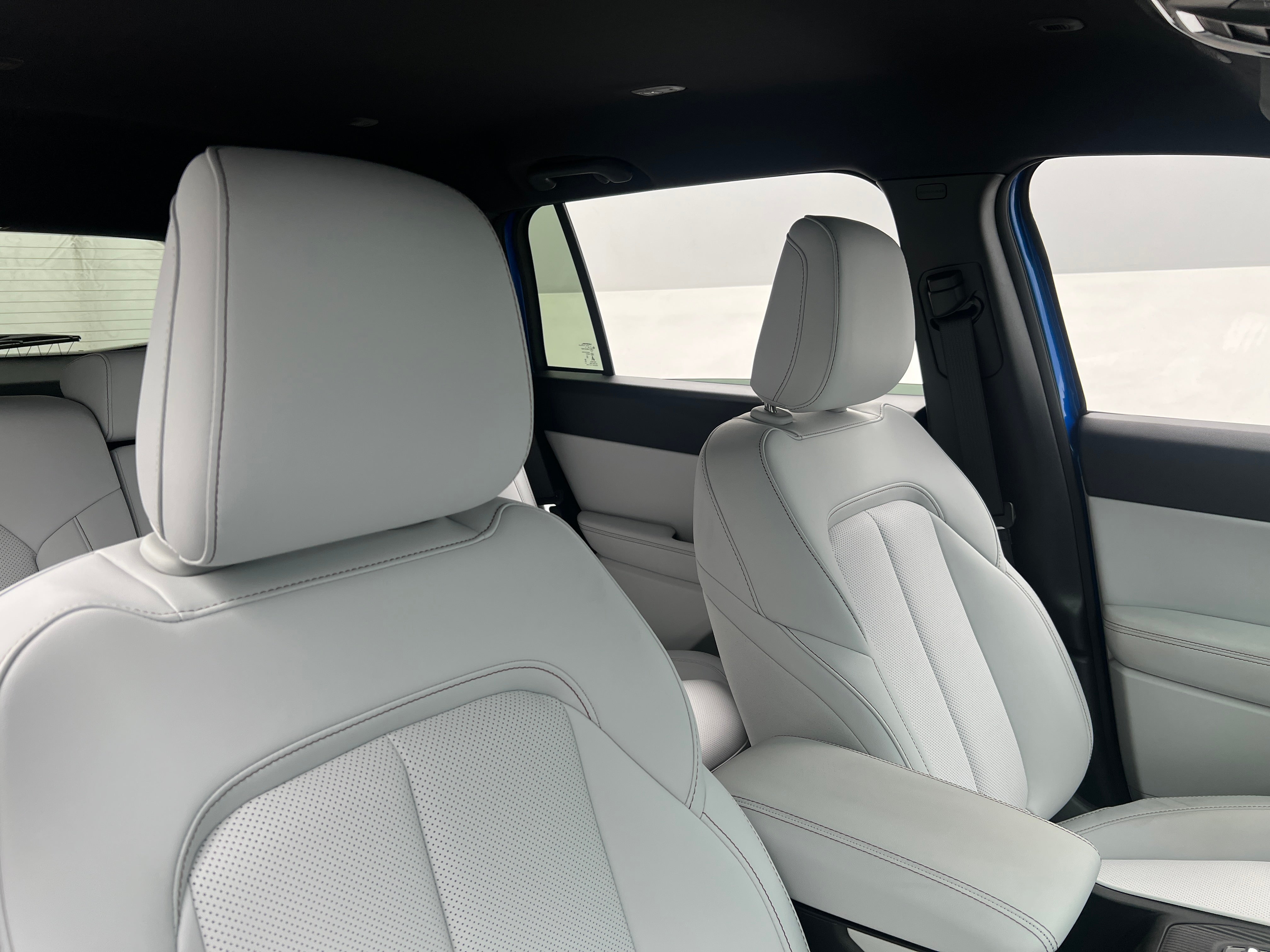 2026 Jeep Cherokee Limited HEV 4X4's photo