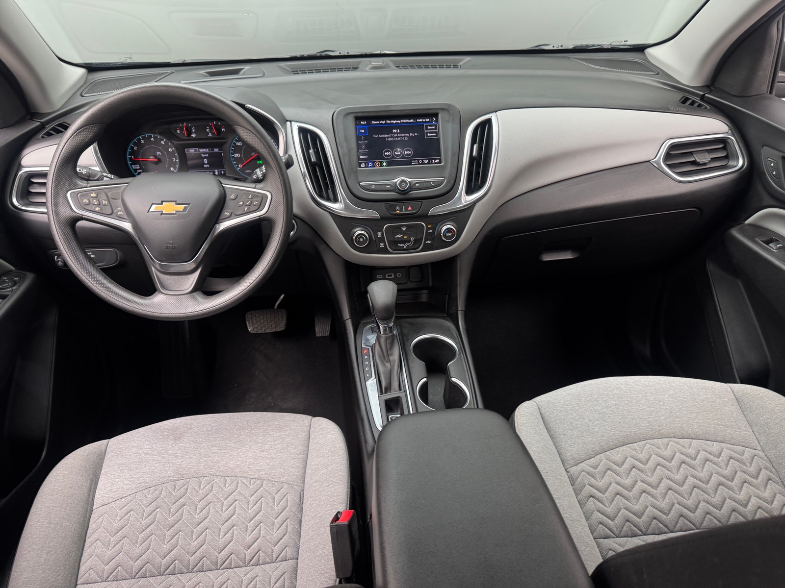 Thumbnail: 2022 Chevrolet Equinox - 3
