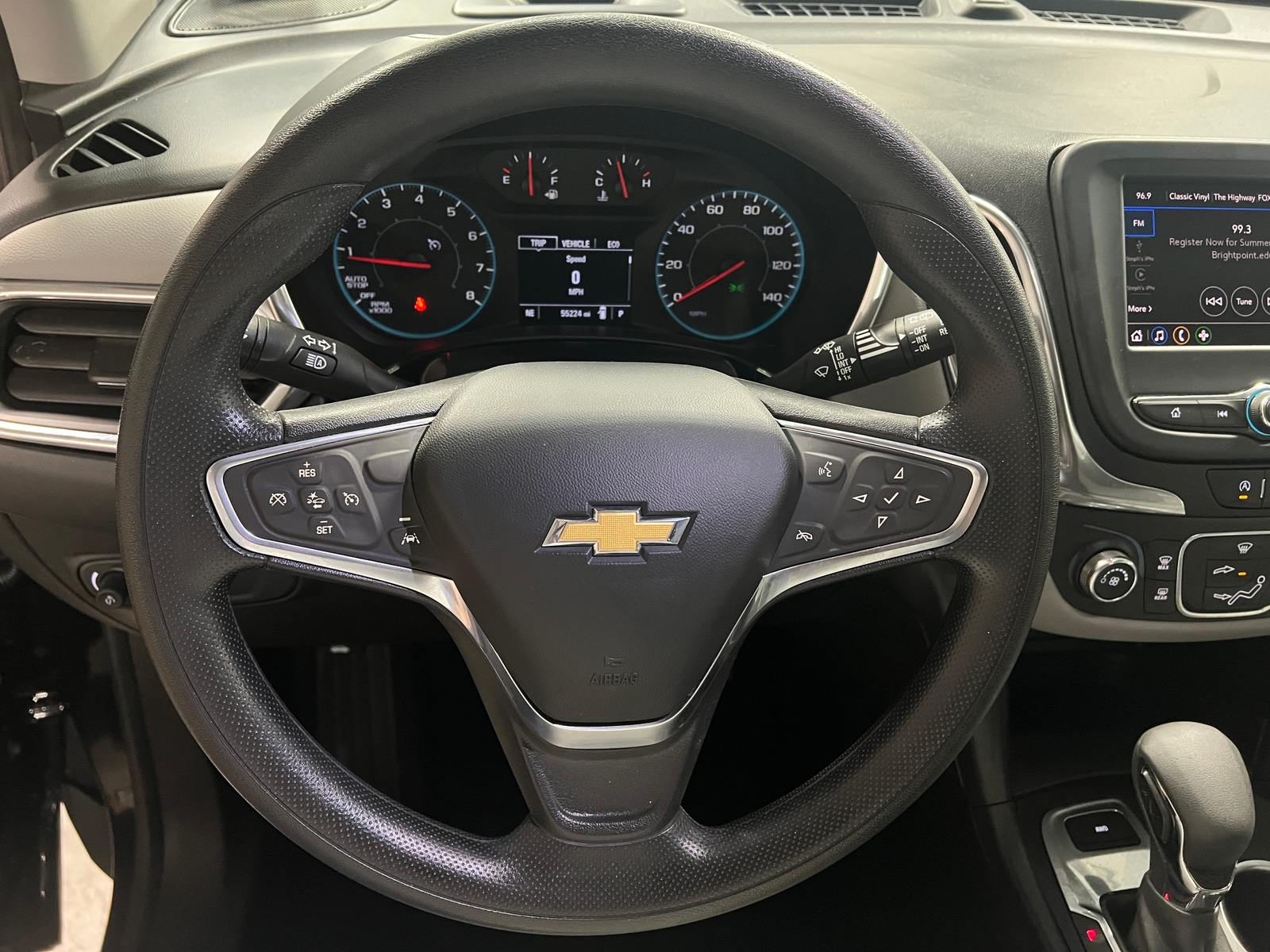 Thumbnail: 2022 Chevrolet Equinox - 5
