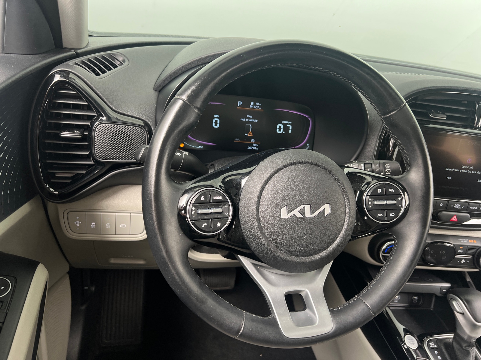 Thumbnail: 2023 Kia Soul - 5