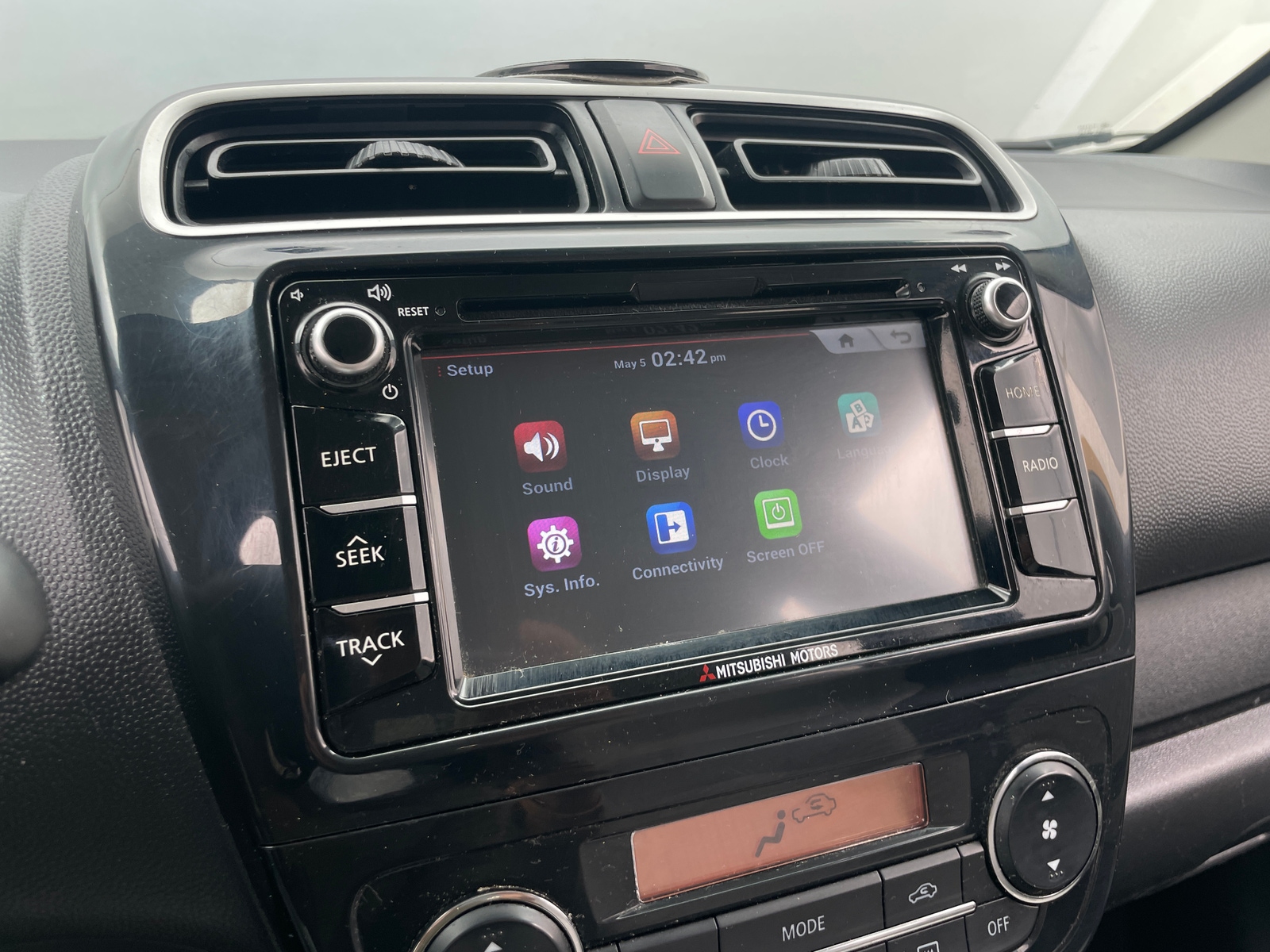 Thumbnail: 2017 Mitsubishi Mirage G4 - 4
