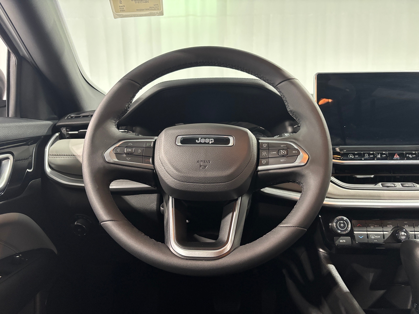 Thumbnail: 2025 Jeep Compass - 4