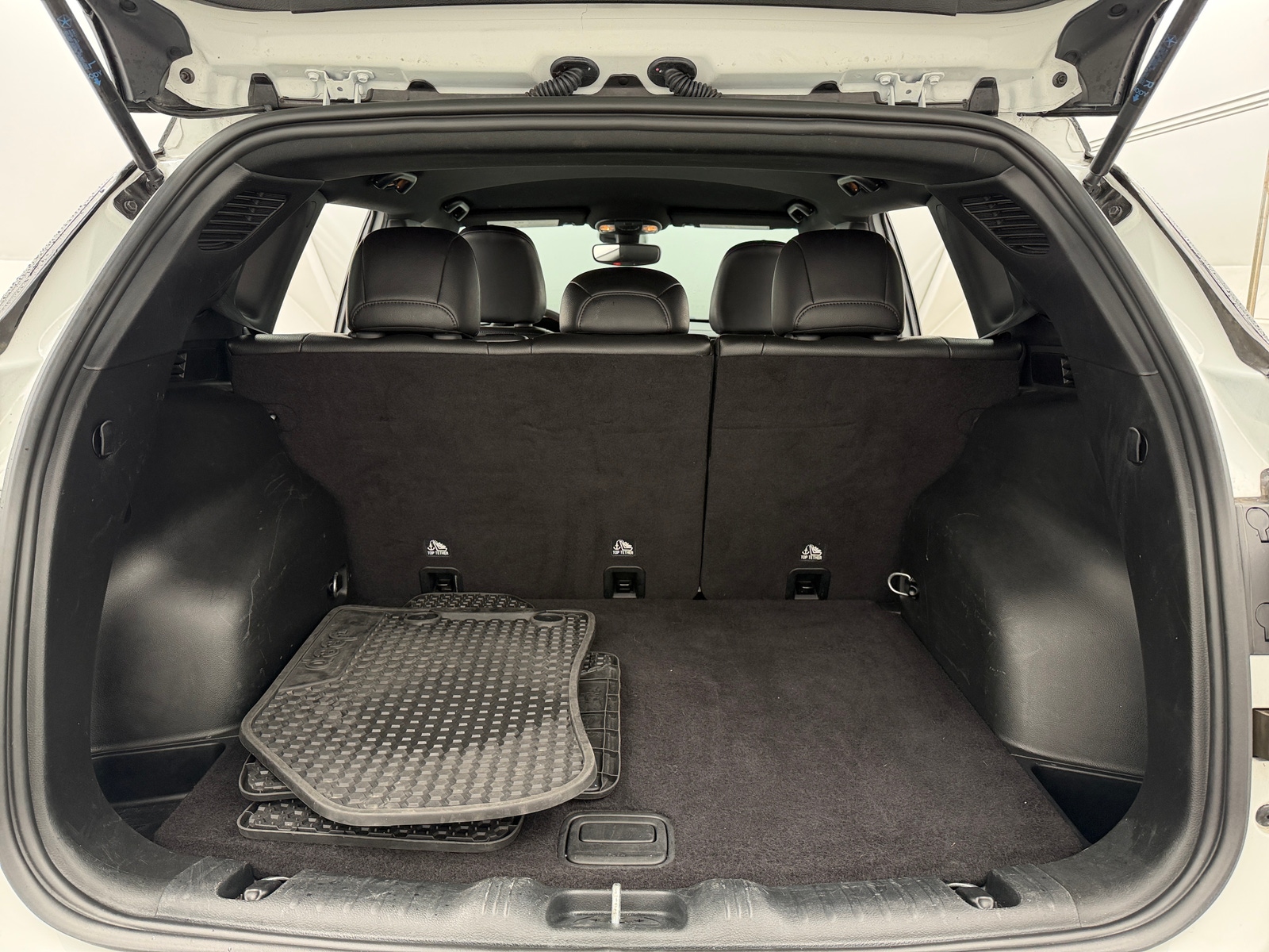 Thumbnail: 2024 Jeep Compass - 6
