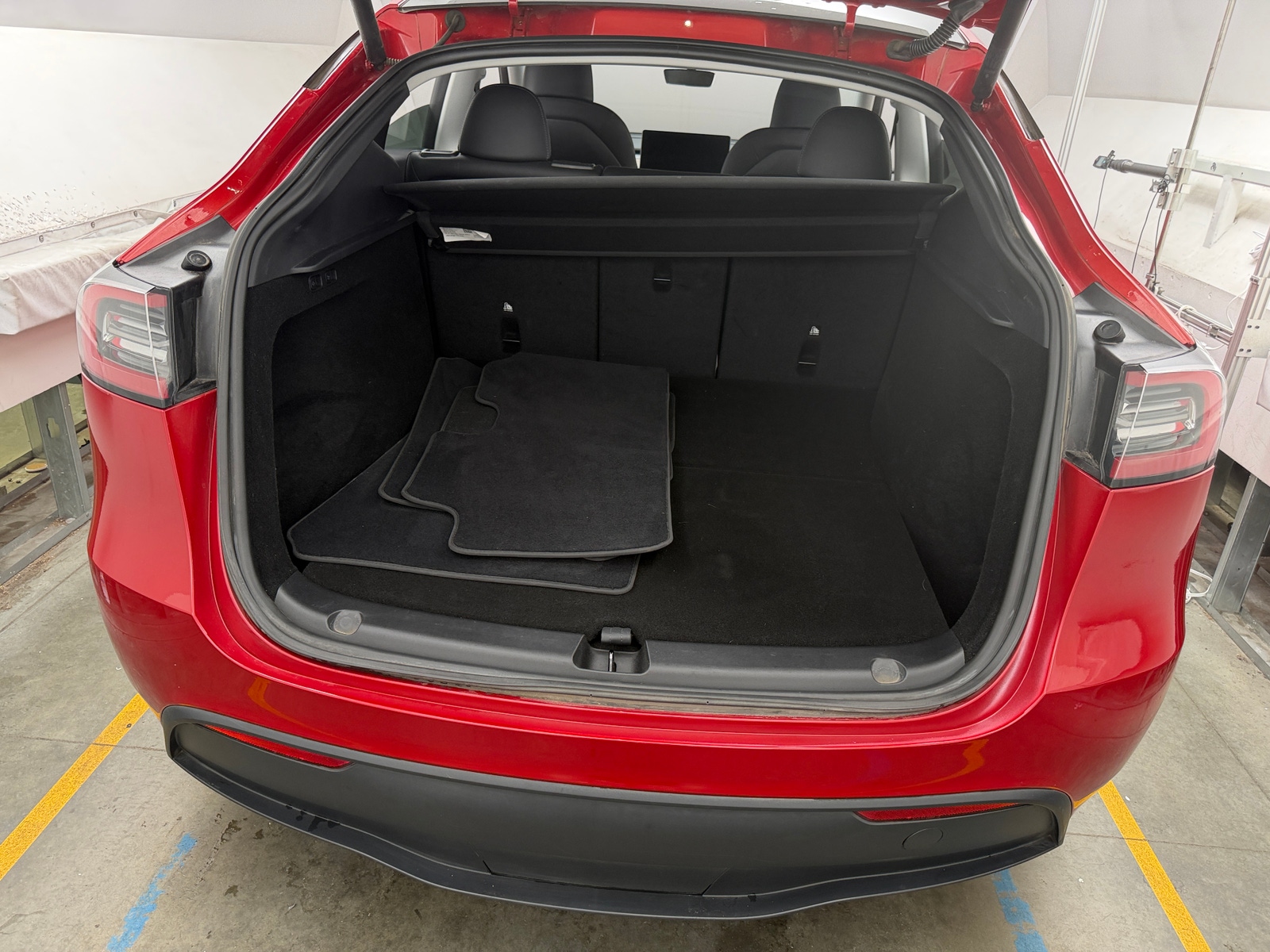 Thumbnail: 2023 Tesla Model Y - 6
