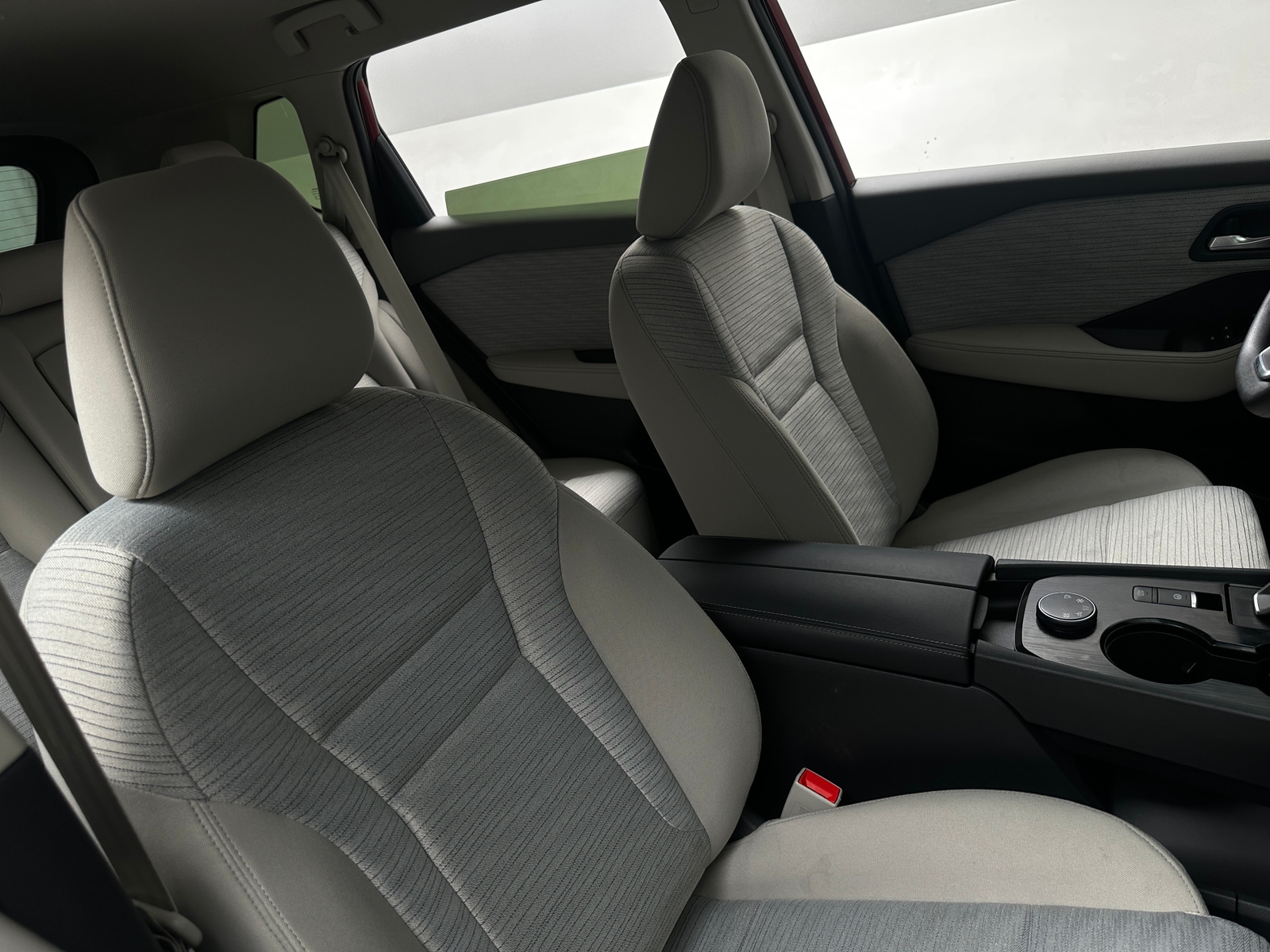 Thumbnail: 2023 Nissan Rogue - 2