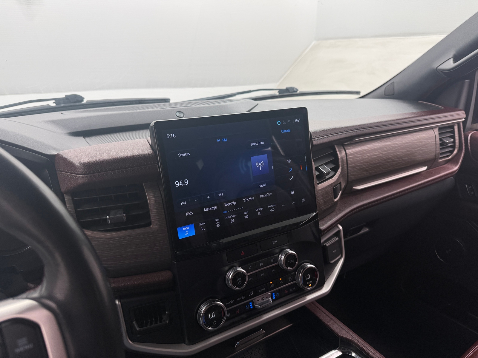 Thumbnail: 2023 Ford Expedition - 3
