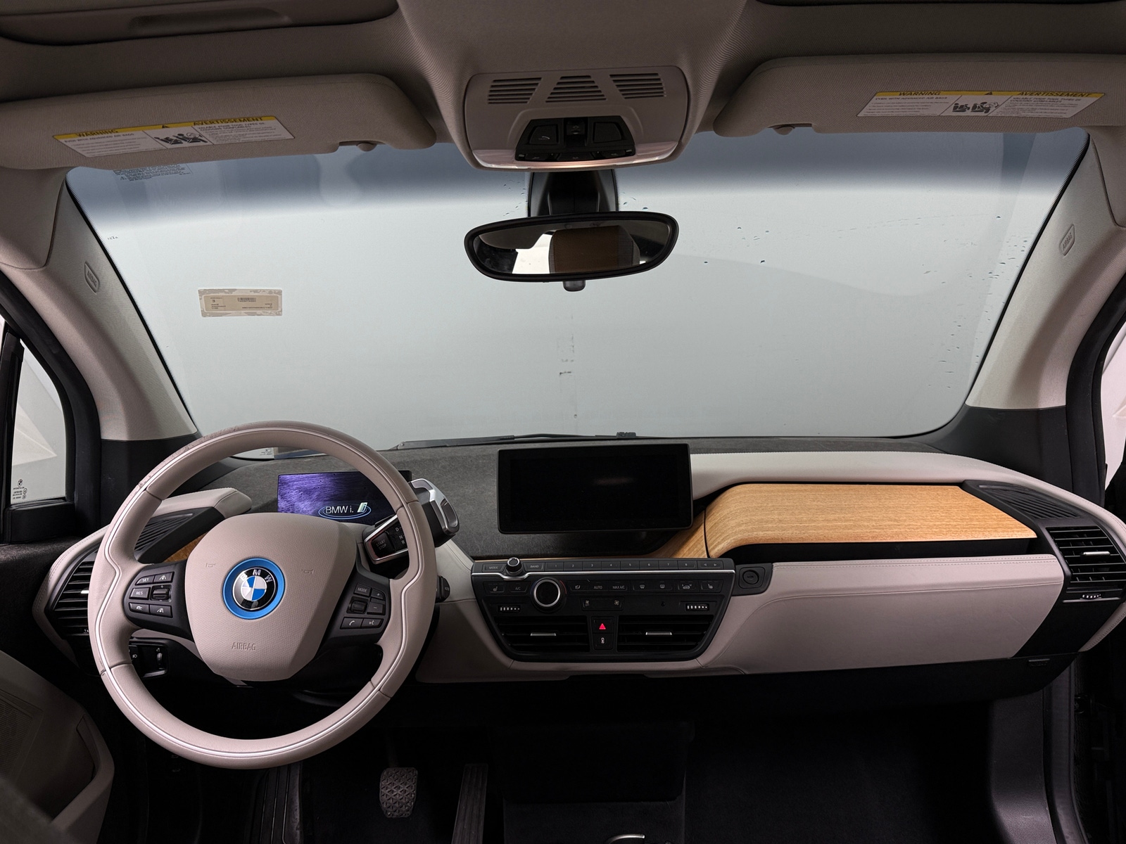 Thumbnail: 2017 BMW i3 - 3