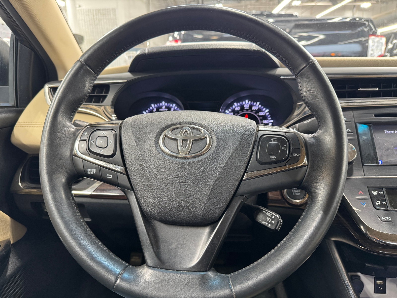 Thumbnail: 2014 Toyota Avalon - 5