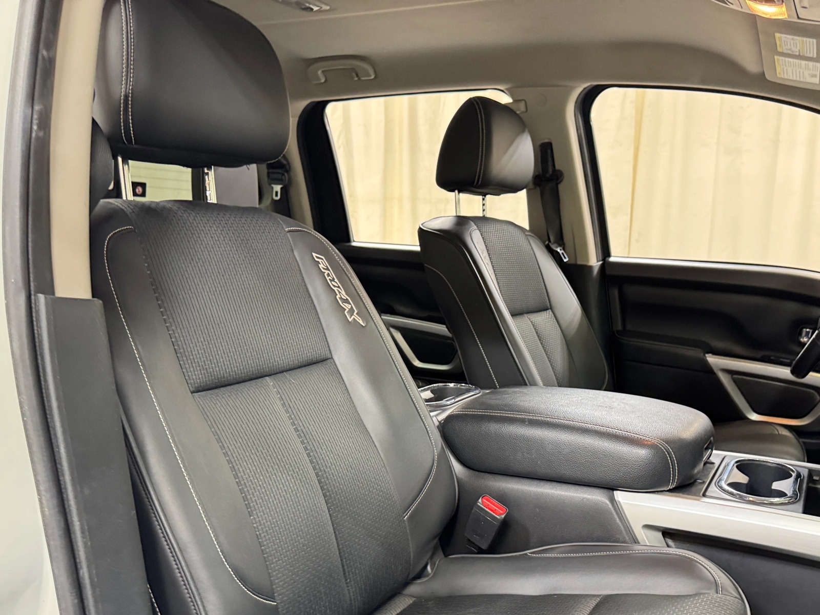 Thumbnail: 2018 Nissan Titan - 2