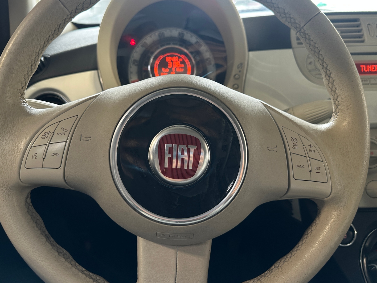 Thumbnail: 2015 Fiat 500 - 4