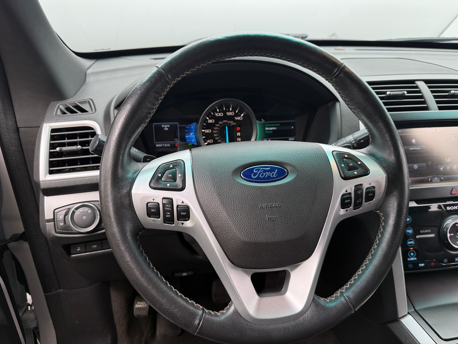 Thumbnail: 2015 Ford Explorer - 4