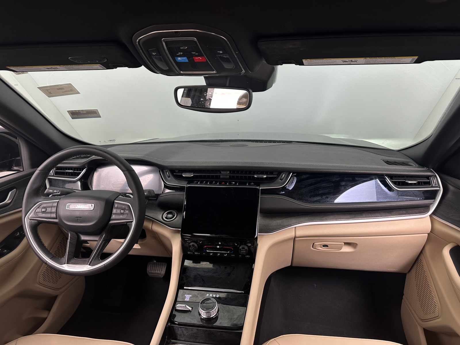 Thumbnail: 2023 Jeep Grand Cherokee - 2