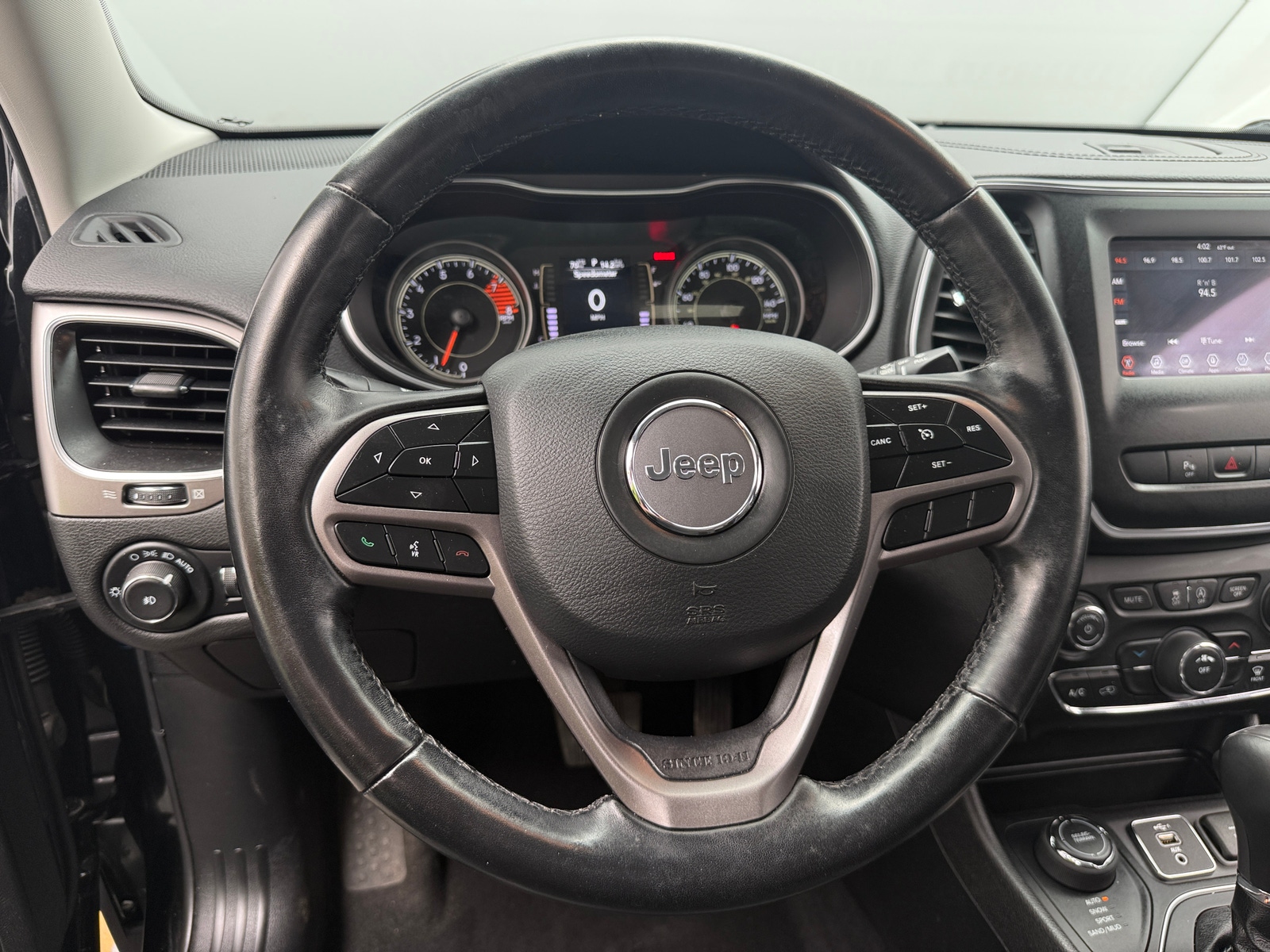 Thumbnail: 2021 Jeep Cherokee - 4