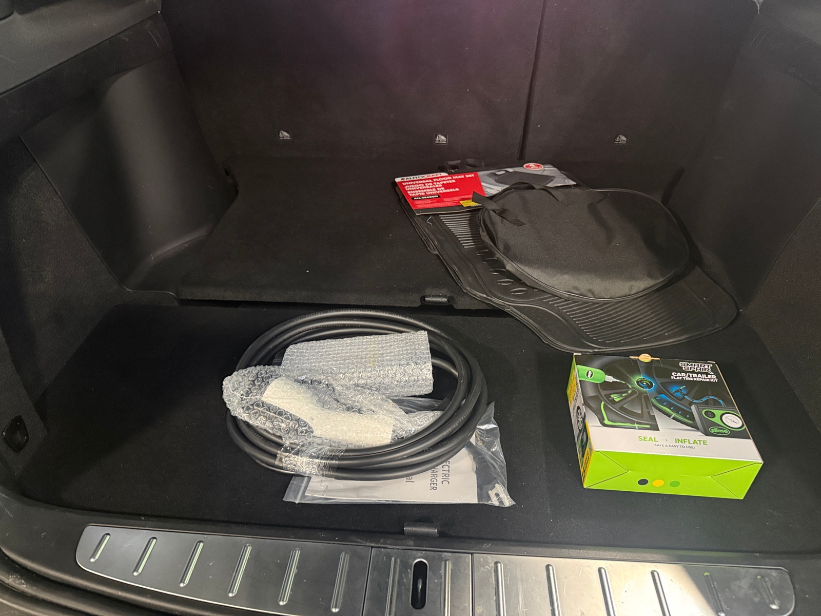 Thumbnail: 2018 Tesla Model X - 7