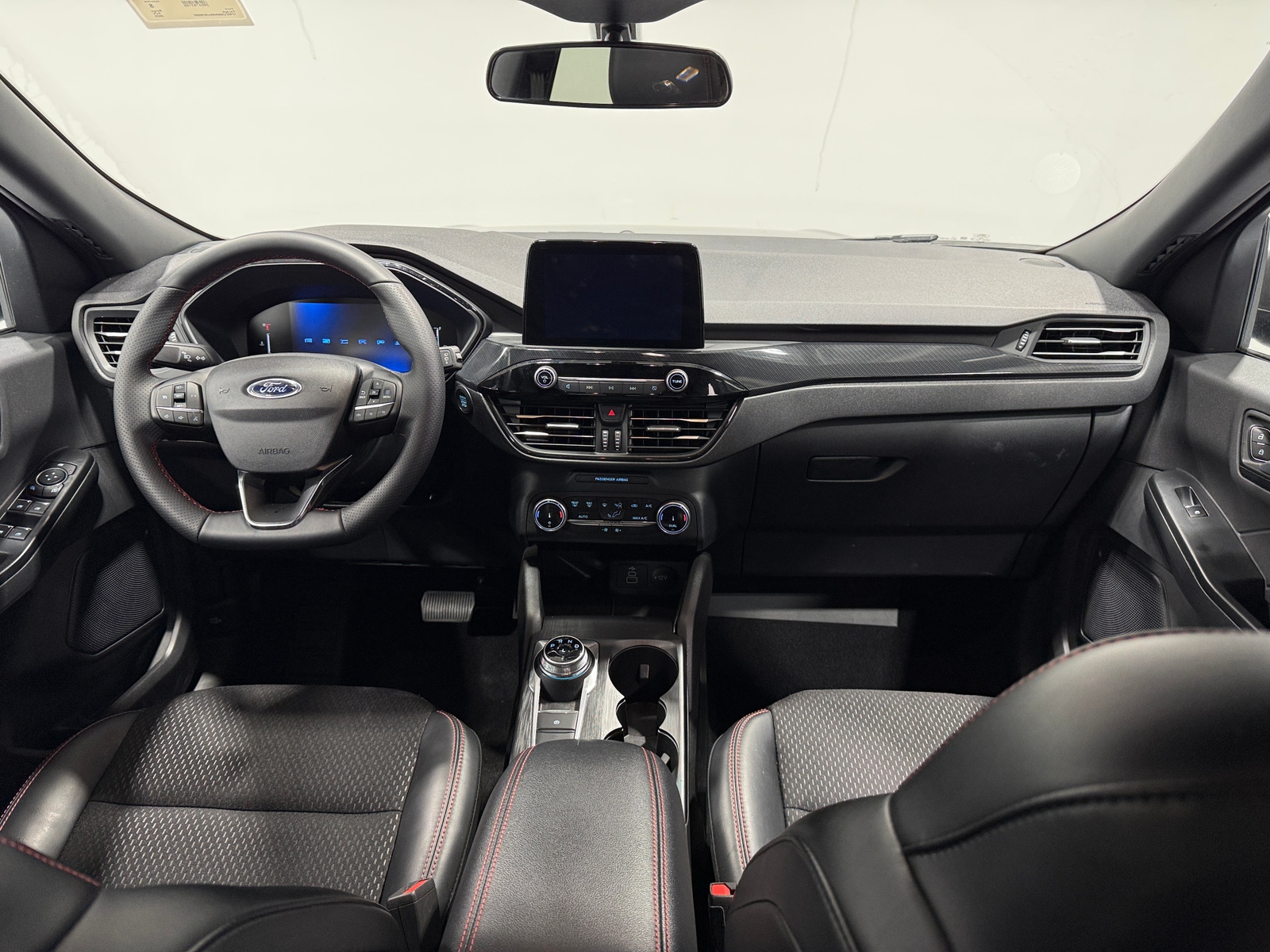 Thumbnail: 2025 Ford Escape - 3