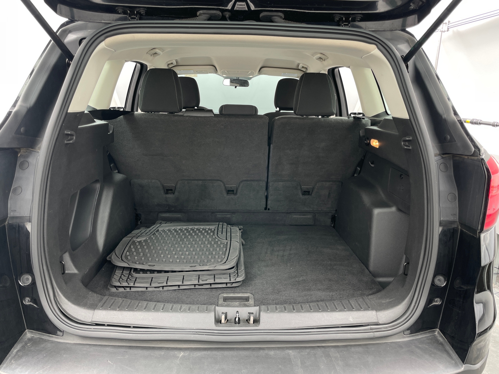Thumbnail: 2019 Ford Escape - 7