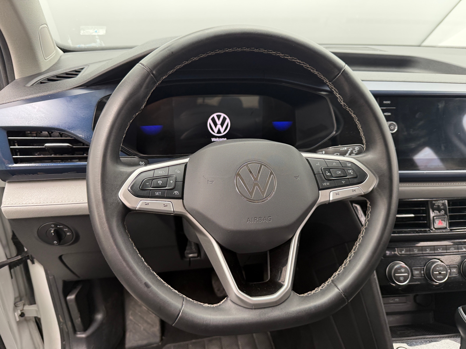 Thumbnail: 2024 Volkswagen Taos - 4