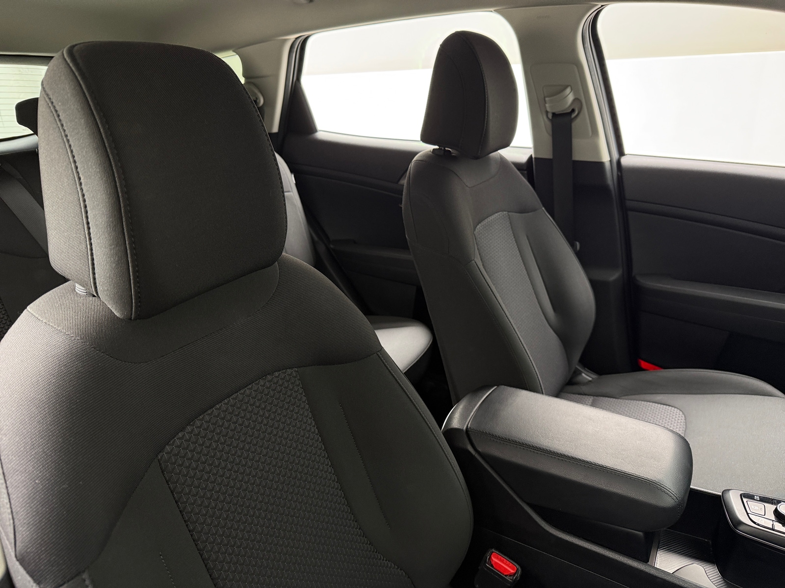 Thumbnail: 2025 Kia Sportage - 2
