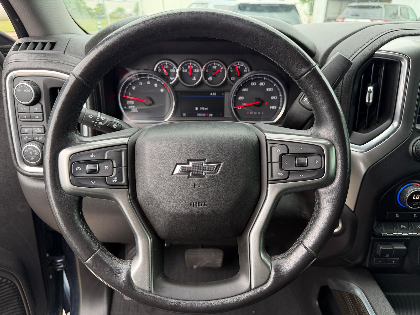 Thumbnail: 2021 Chevrolet Silverado 1500 - 5