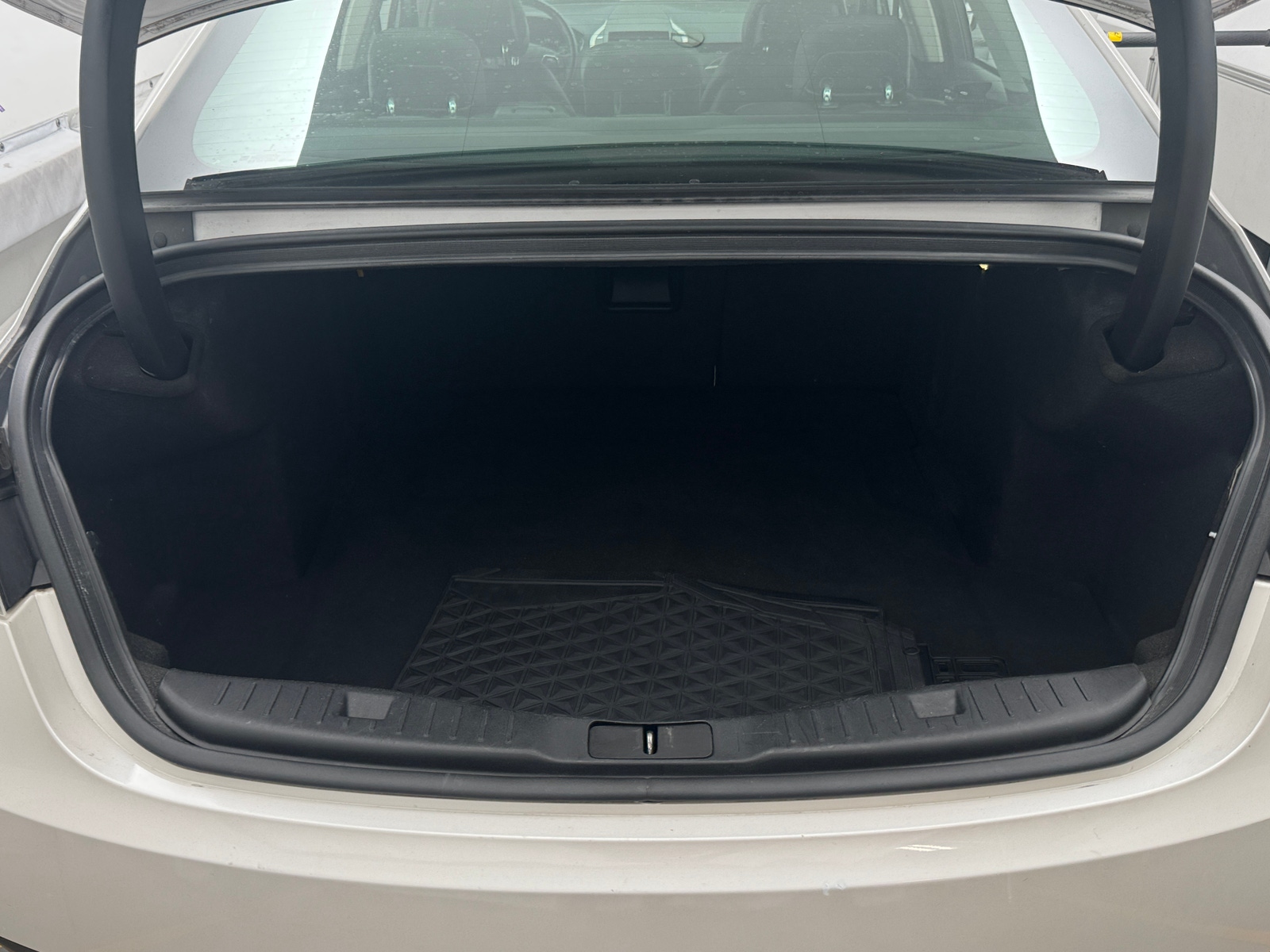 Thumbnail: 2016 Lincoln MKZ - 6