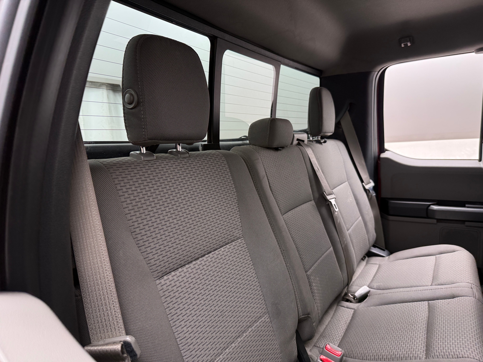 Thumbnail: 2016 Ford Econoline - 6