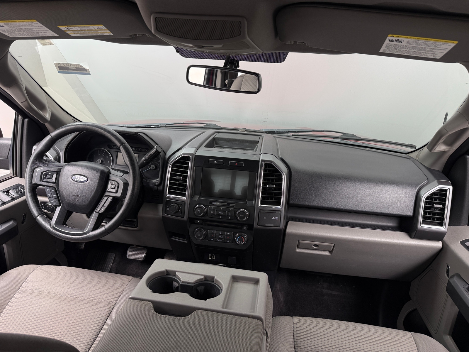 Thumbnail: 2016 Ford Econoline - 3
