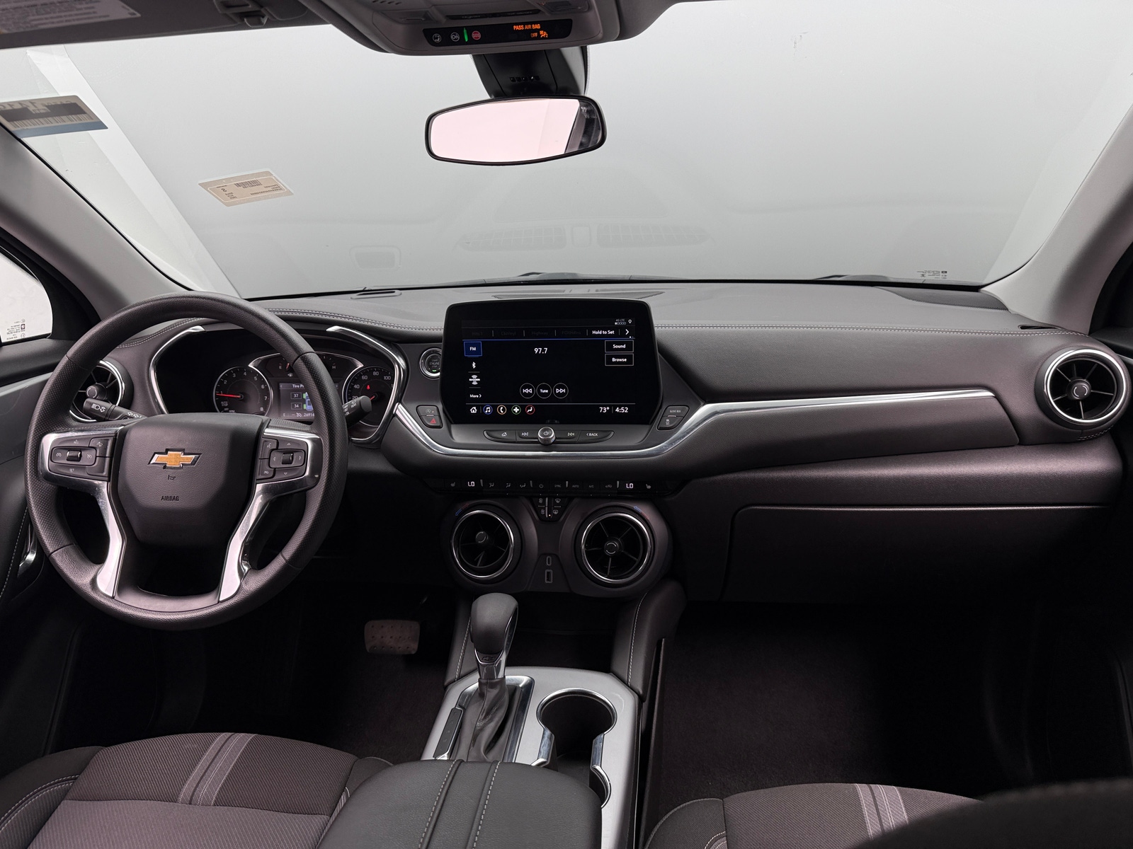 Thumbnail: 2025 Chevrolet Blazer - 3