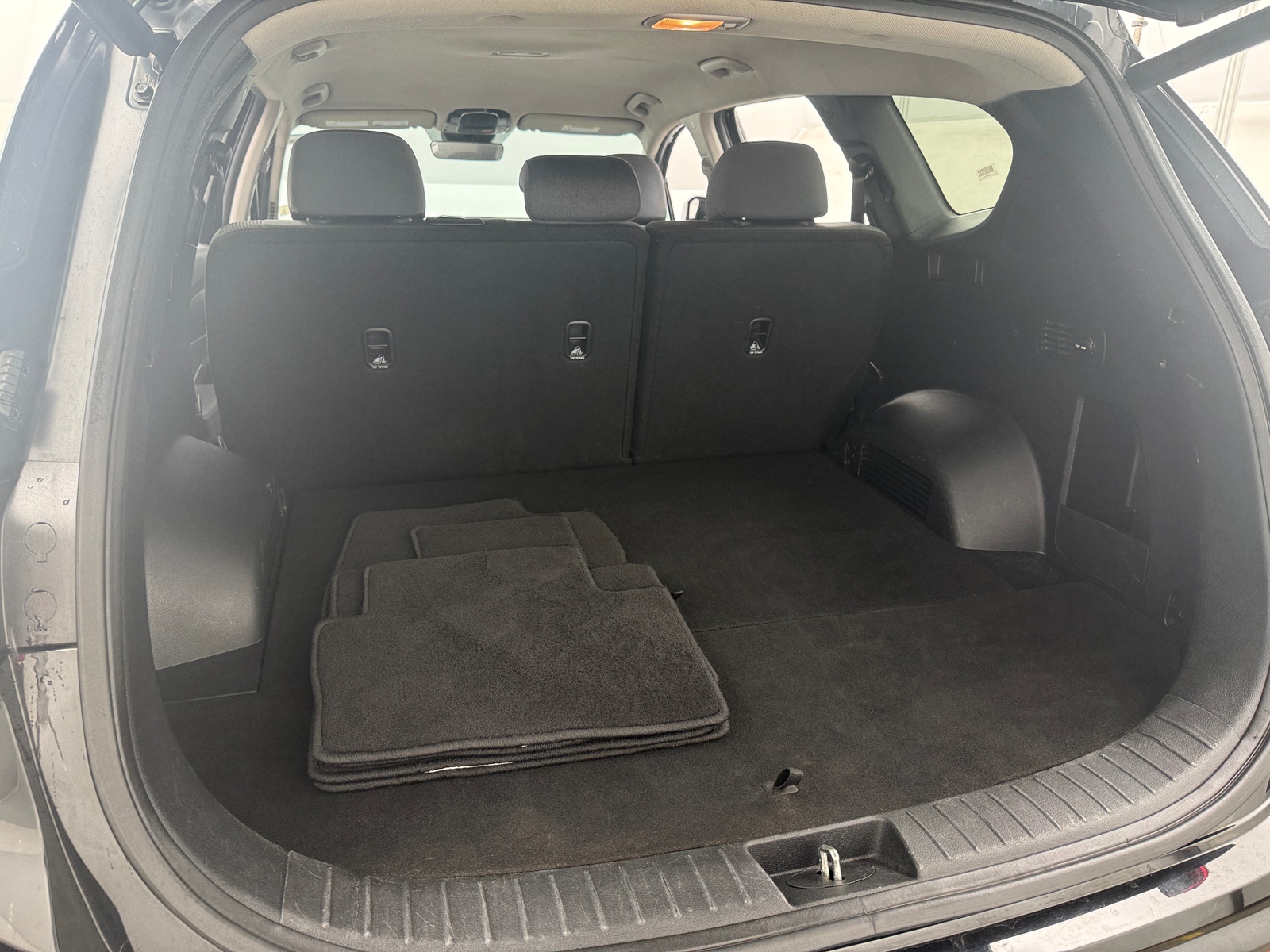 Thumbnail: 2023 Hyundai Santa Fe - 7