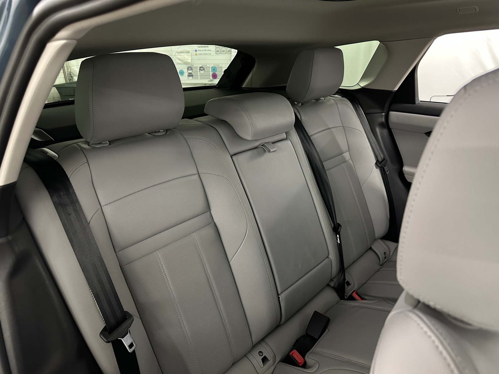 Thumbnail: 2024 Land Rover Range Rover Evoque - 5