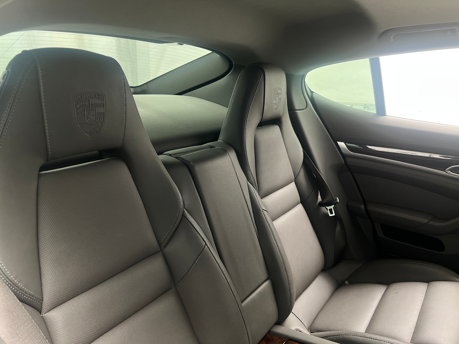 Thumbnail: 2015 Porsche Panamera - 5