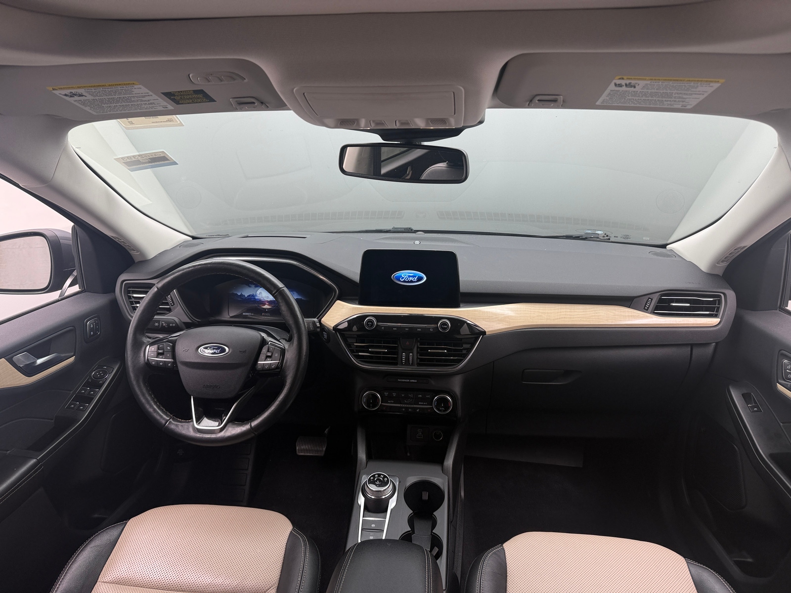 Thumbnail: 2022 Ford Escape - 2