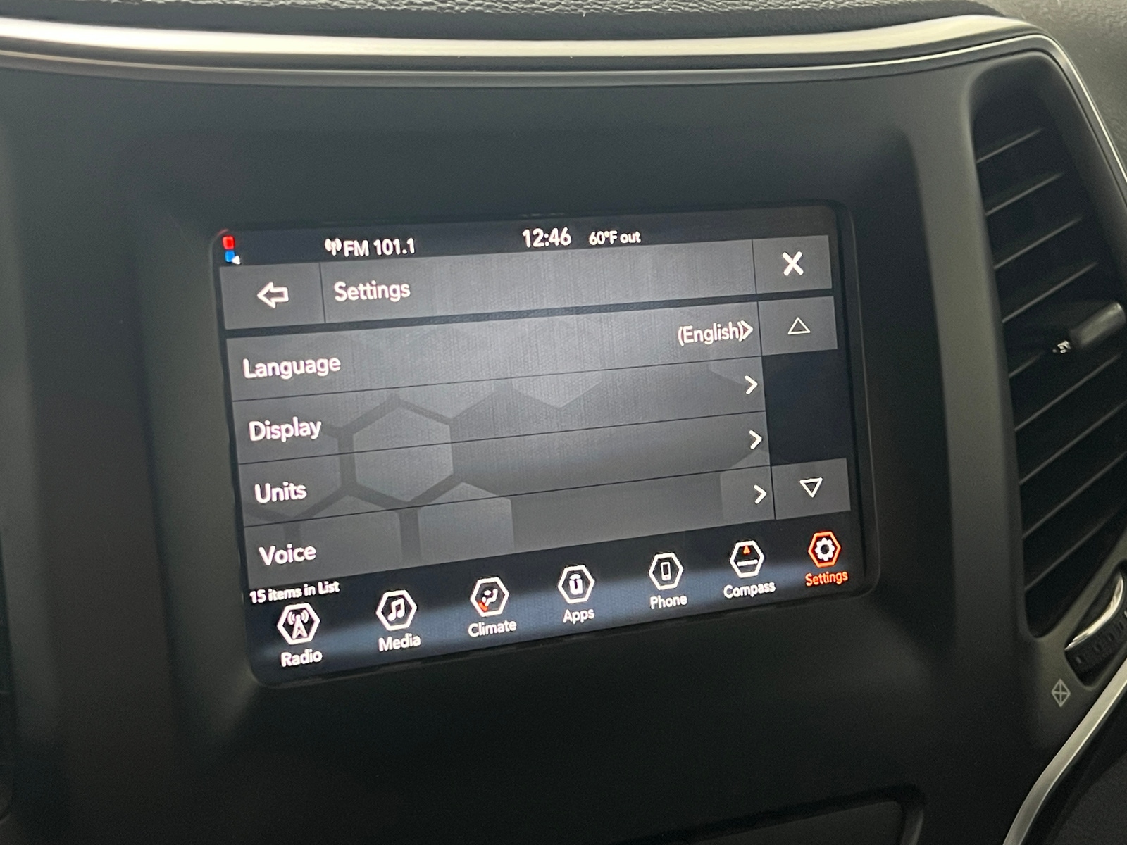 Thumbnail: 2019 Jeep Cherokee - 4