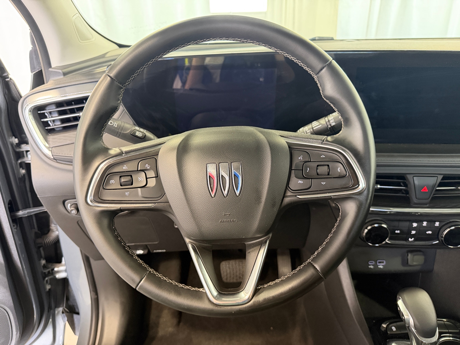 Thumbnail: 2025 Buick Encore GX - 4