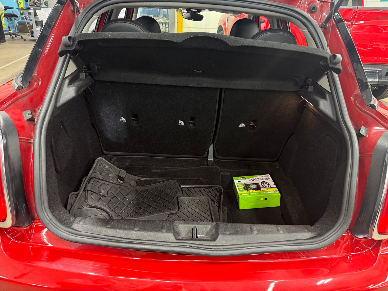 Thumbnail: 2018 MINI Cooper Hardtop - 6
