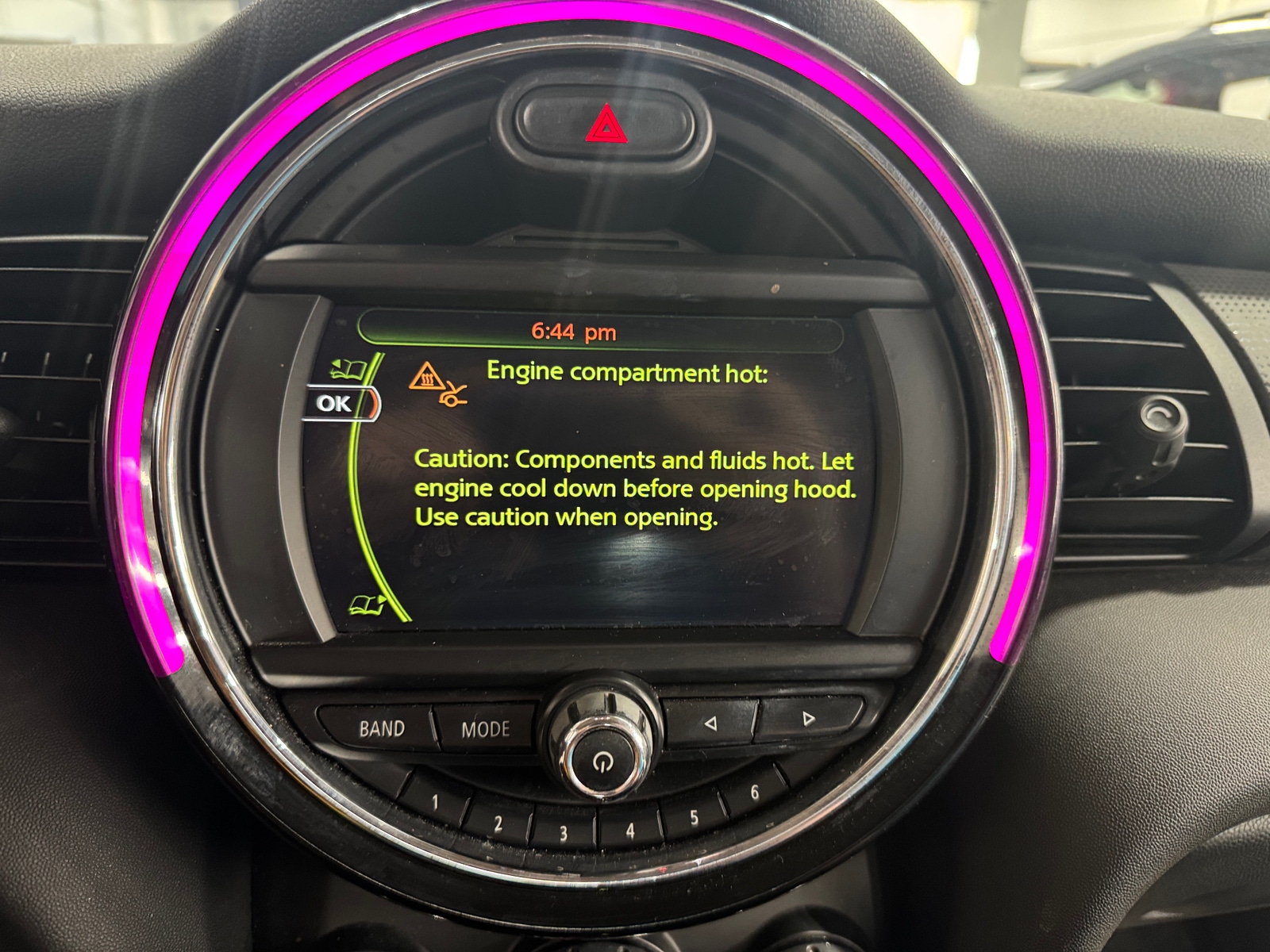 Thumbnail: 2018 MINI Cooper Hardtop - 3