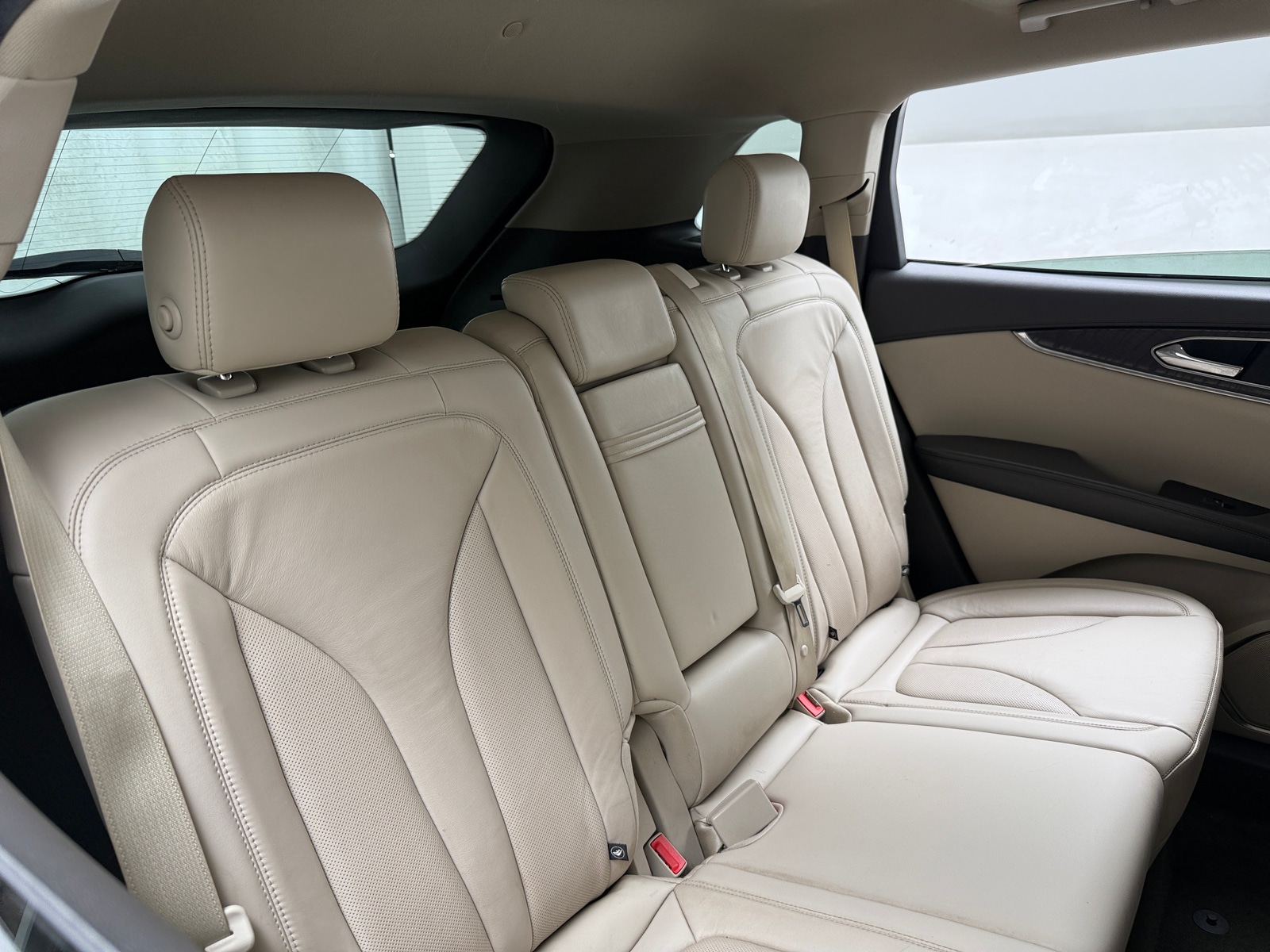 Thumbnail: 2019 Lincoln Nautilus - 5