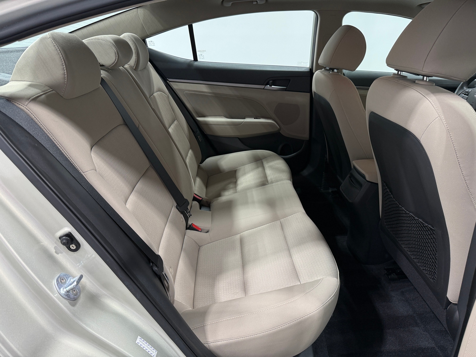 Thumbnail: 2017 Hyundai Elantra - 6
