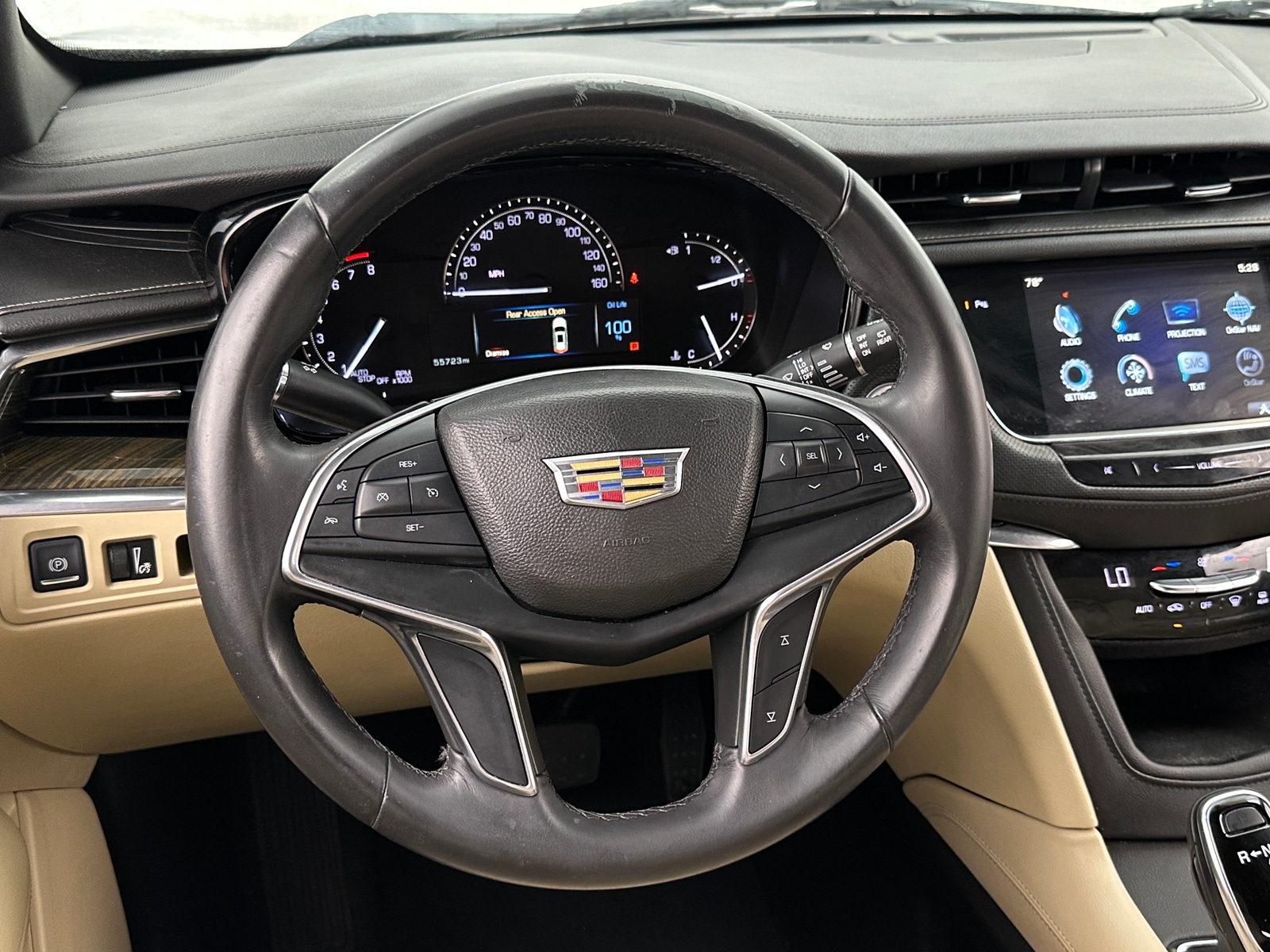 Thumbnail: 2017 Cadillac XT5 - 4