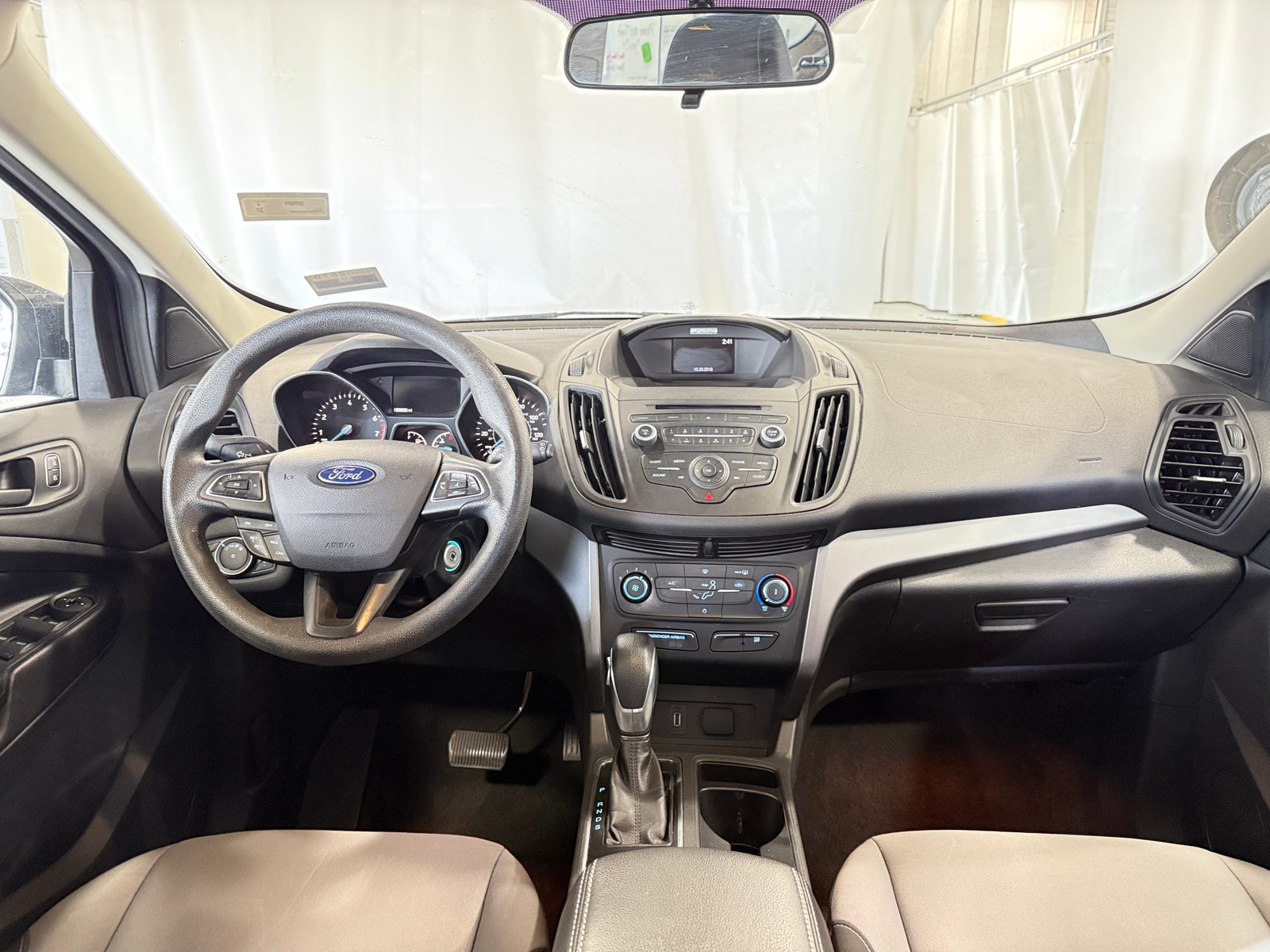 Thumbnail: 2017 Ford Escape - 3
