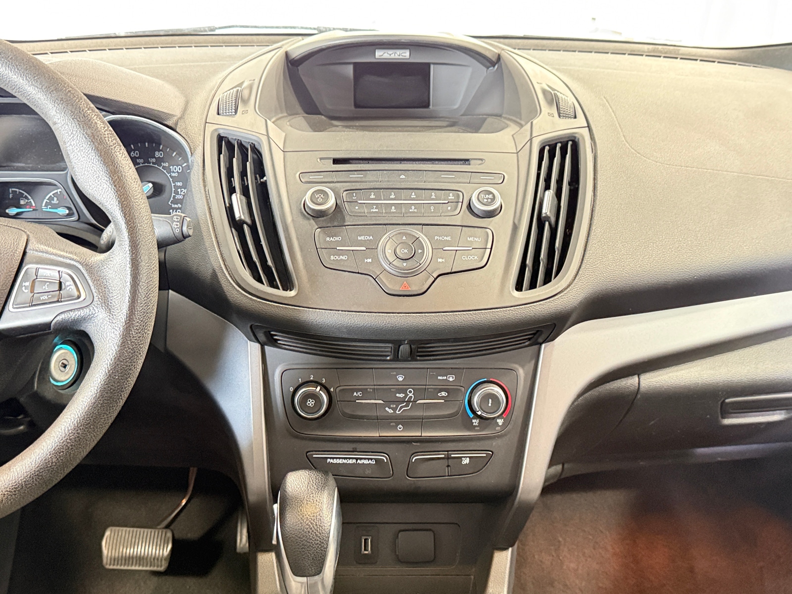 Thumbnail: 2017 Ford Escape - 4