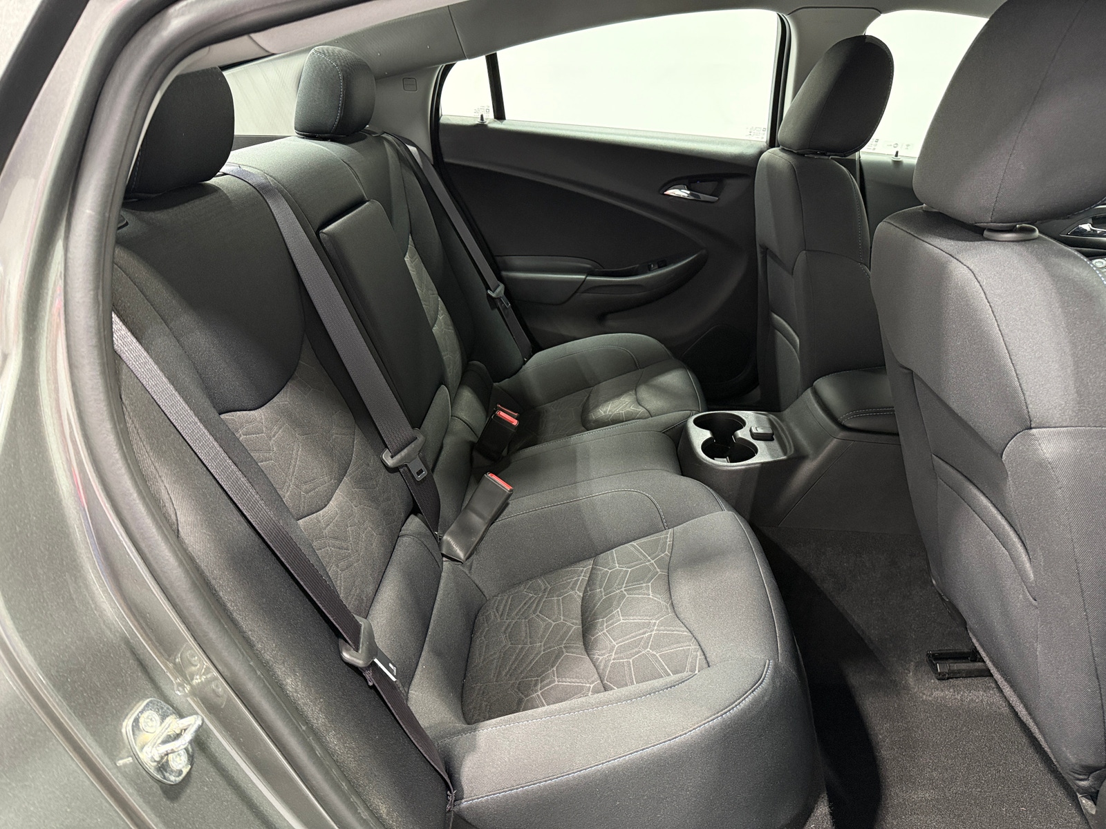 Thumbnail: 2017 Chevrolet Volt - 6