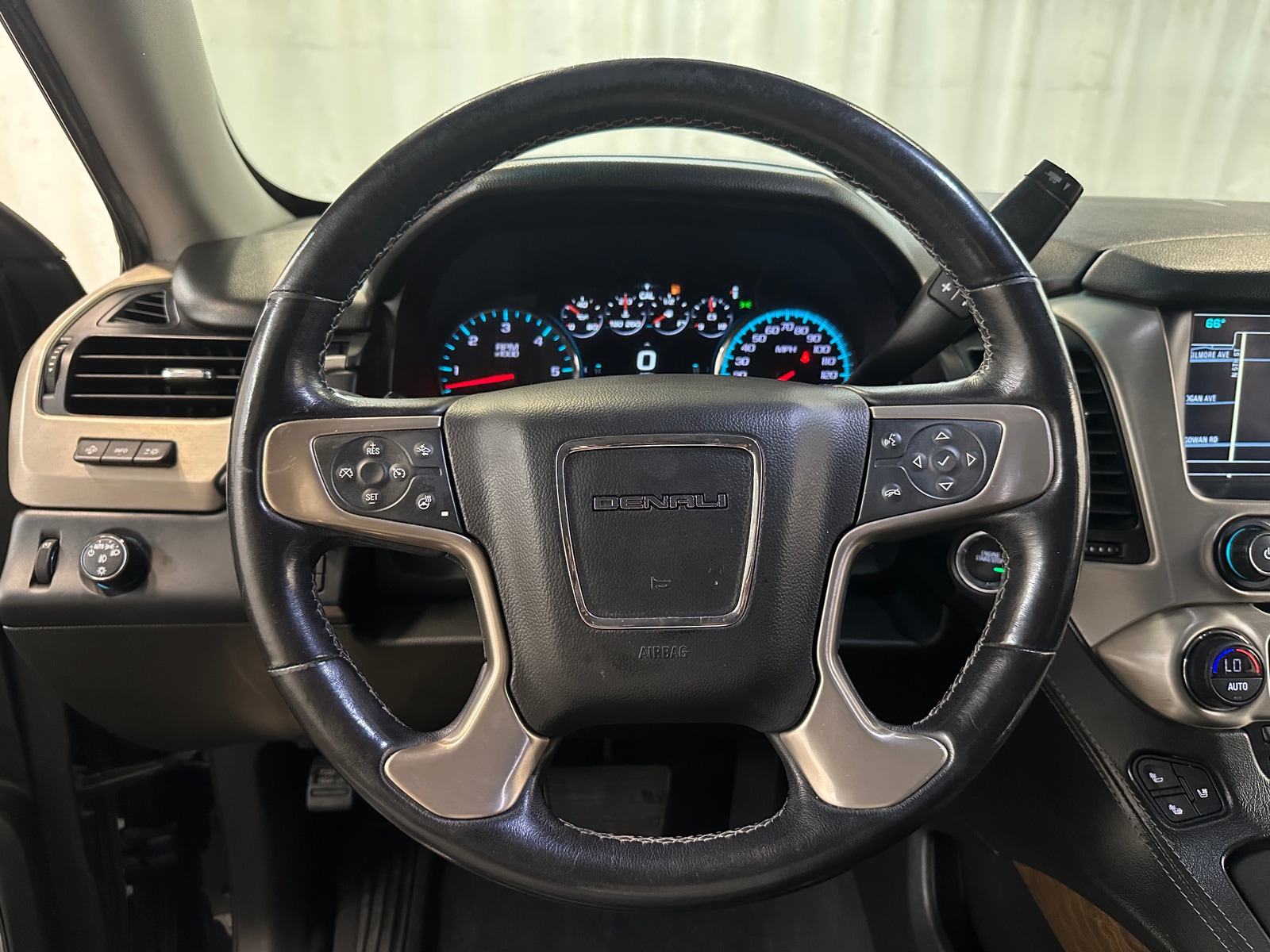 Thumbnail: 2019 GMC Yukon - 5