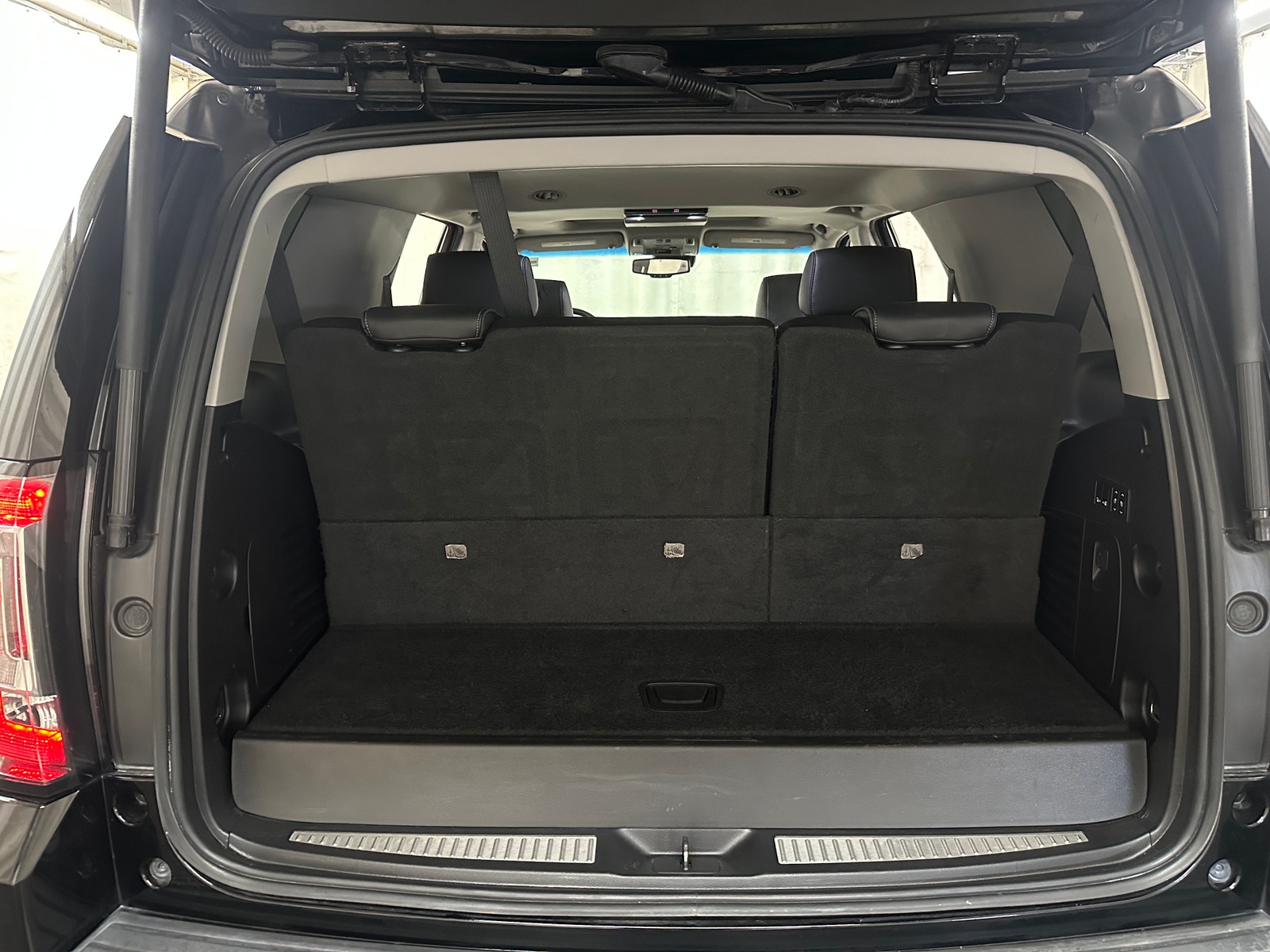 Thumbnail: 2019 GMC Yukon - 7