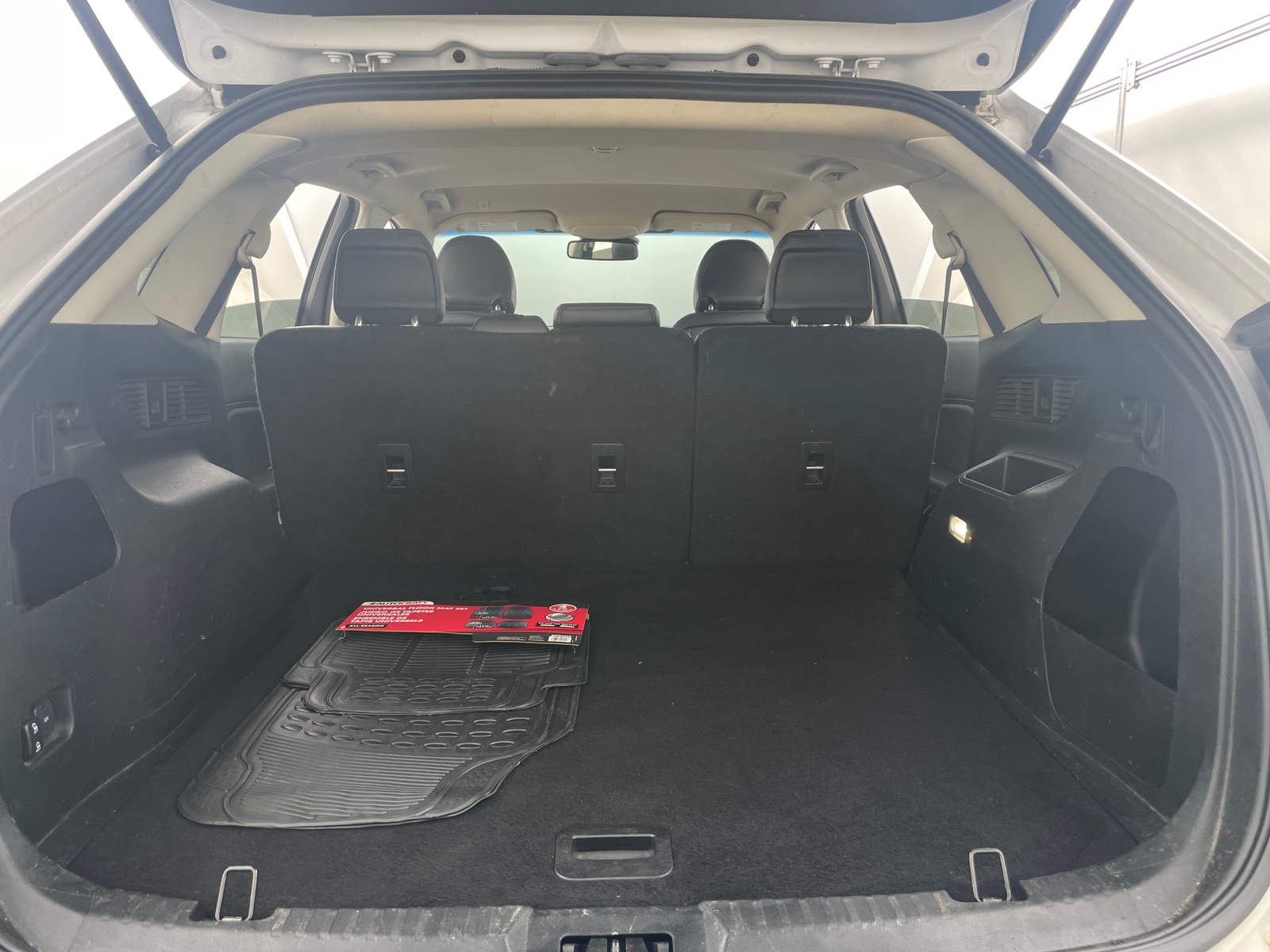 Thumbnail: 2019 Ford Edge - 6