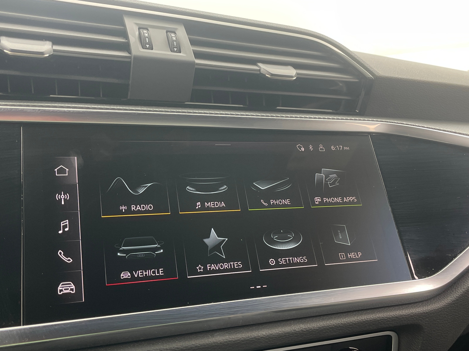 Thumbnail: 2024 Audi Q3 - 3