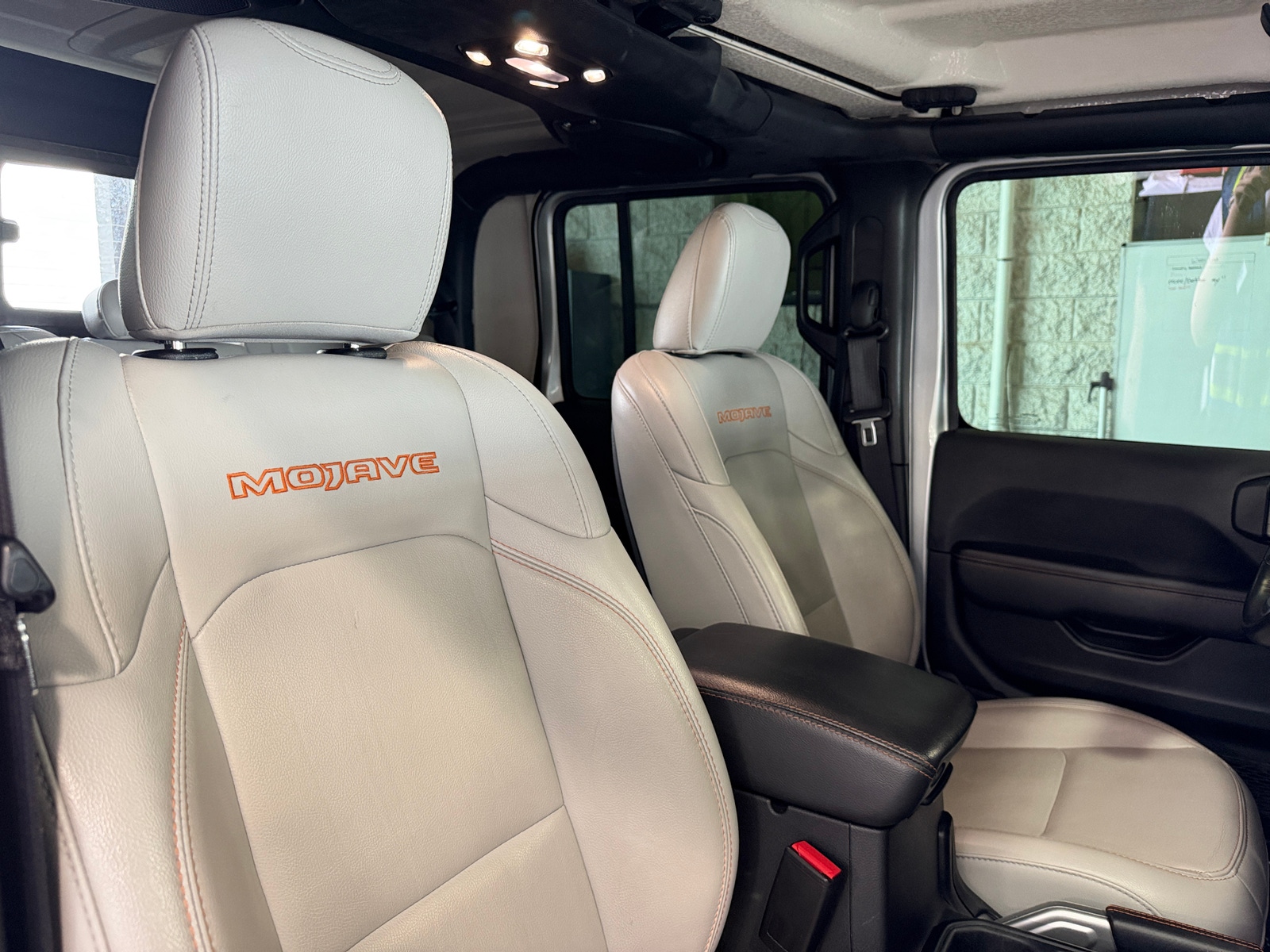 Thumbnail: 2022 Jeep Gladiator - 2