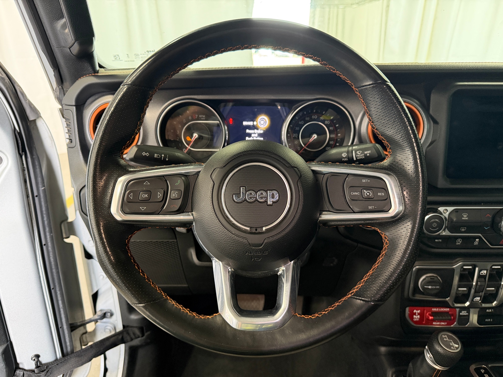 Thumbnail: 2022 Jeep Gladiator - 5